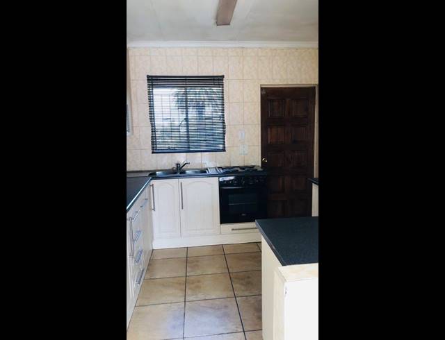 2 BEDROOM PROPERTY TO RENT IN NORTHMEAD